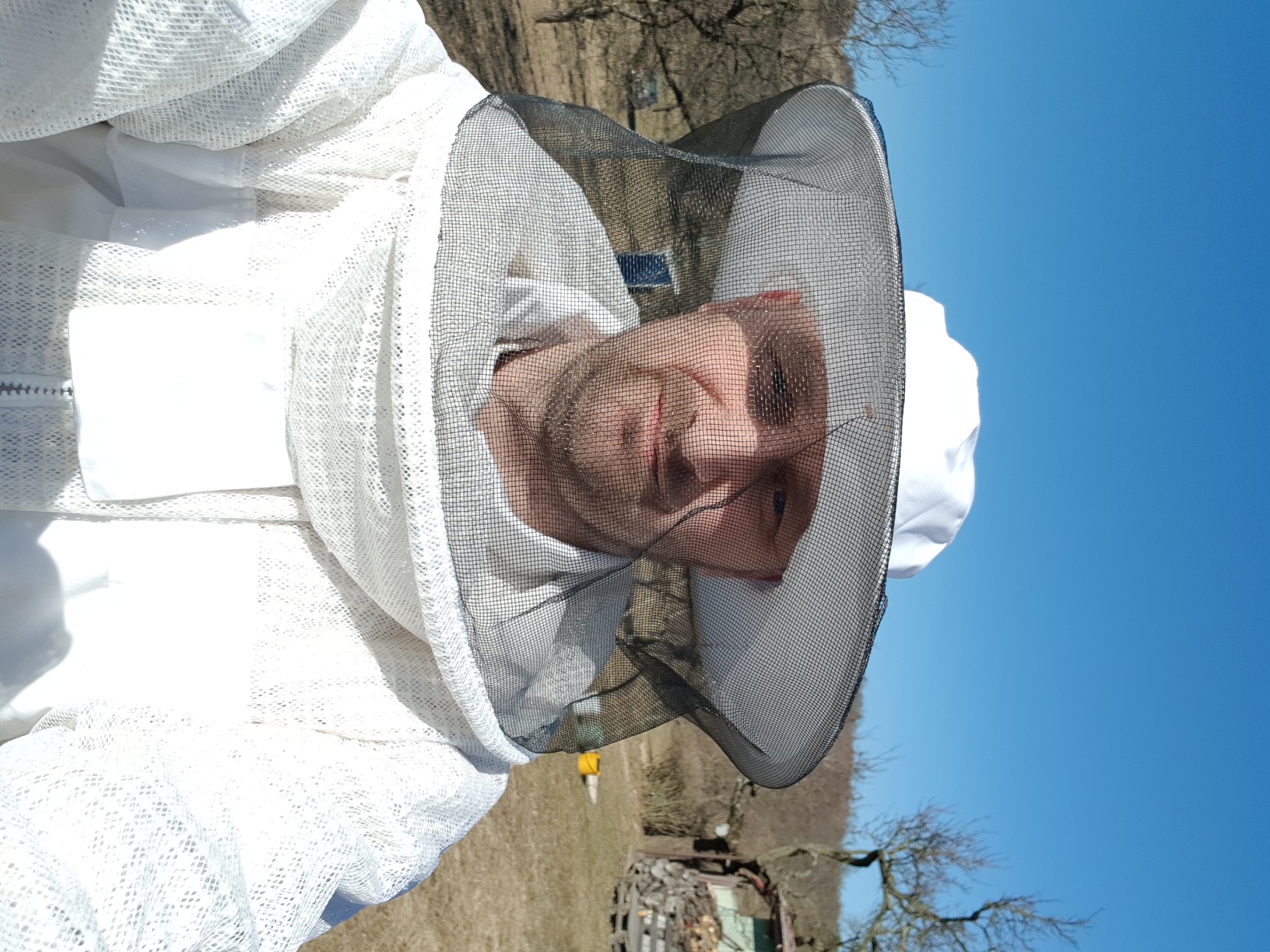 Včelař Miloš Haška